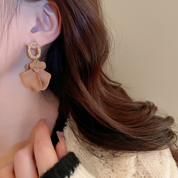 Aretes Pétalos de Acrílico