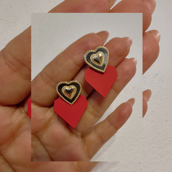 Aretes Corazón Rojo