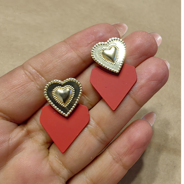 Aretes Corazón Rojo