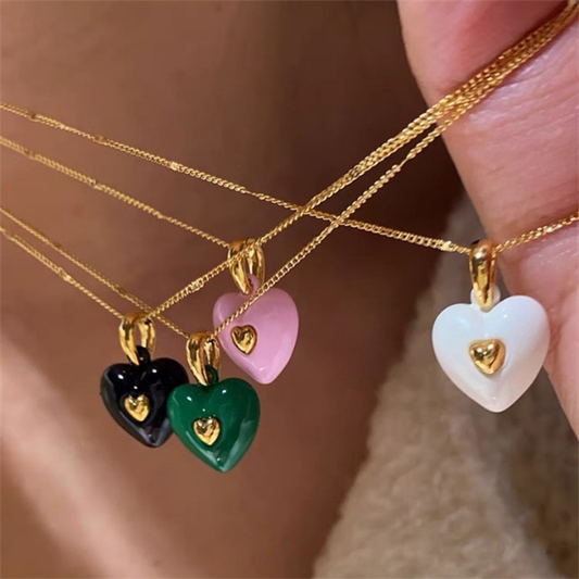 Collar Elegante Corazón