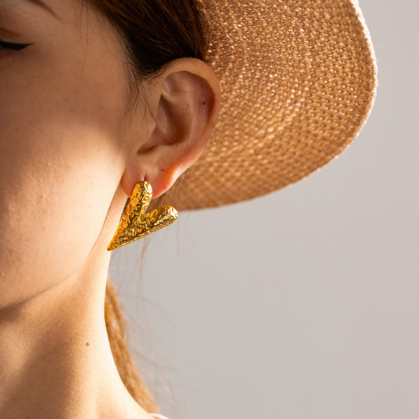 Aretes Craquelados en forma de Corazón